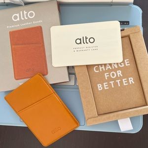 Alto brand real leather MAGSAFE wallet